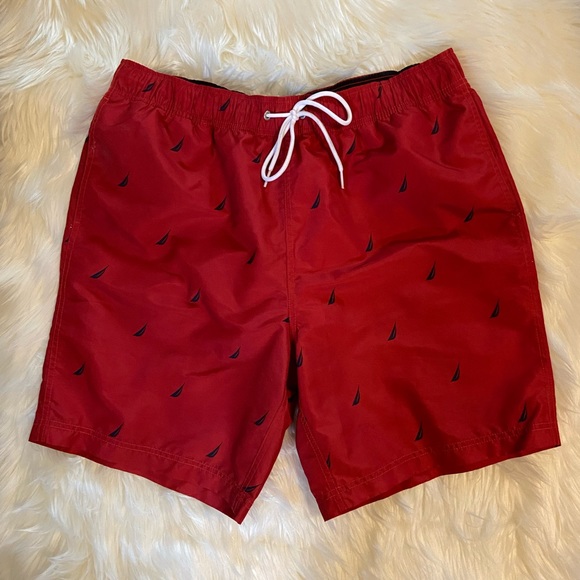 NAUTICA BATHING SUIT YOU WILL LOVE. CUTE & COMFORTABLE WITH MESH LINING.  SIZE L - Picture 12 of 13